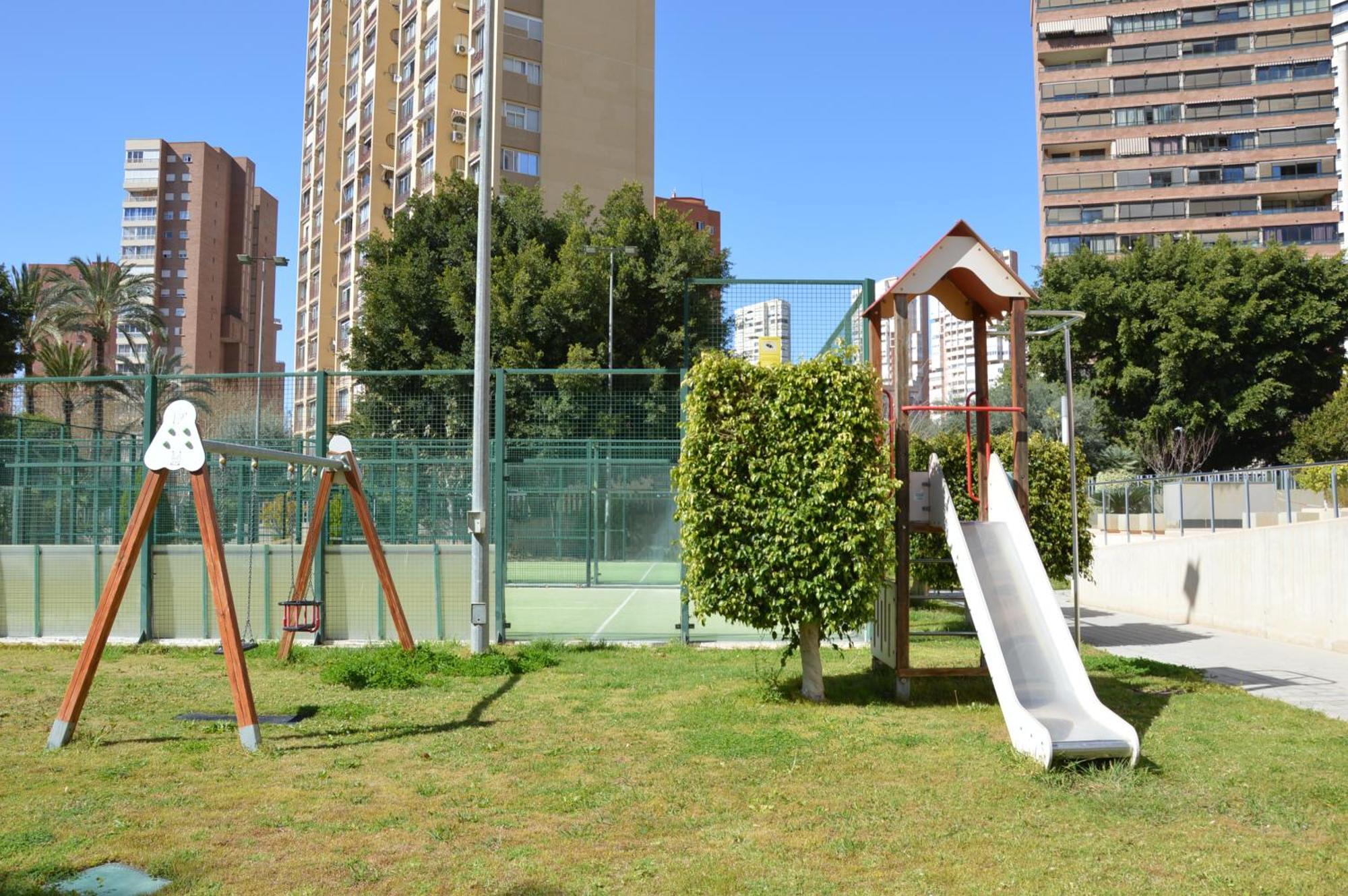 D'Oboe Marlovi Apt With Pool Benidorm Dış mekan fotoğraf